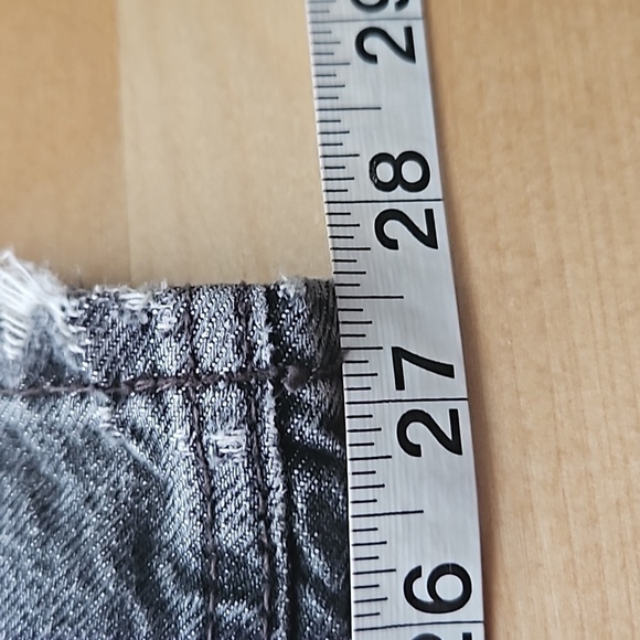 ZARA Women's Size 6 Black Thrashed Jeans  Grunge - Picture 8 of 9